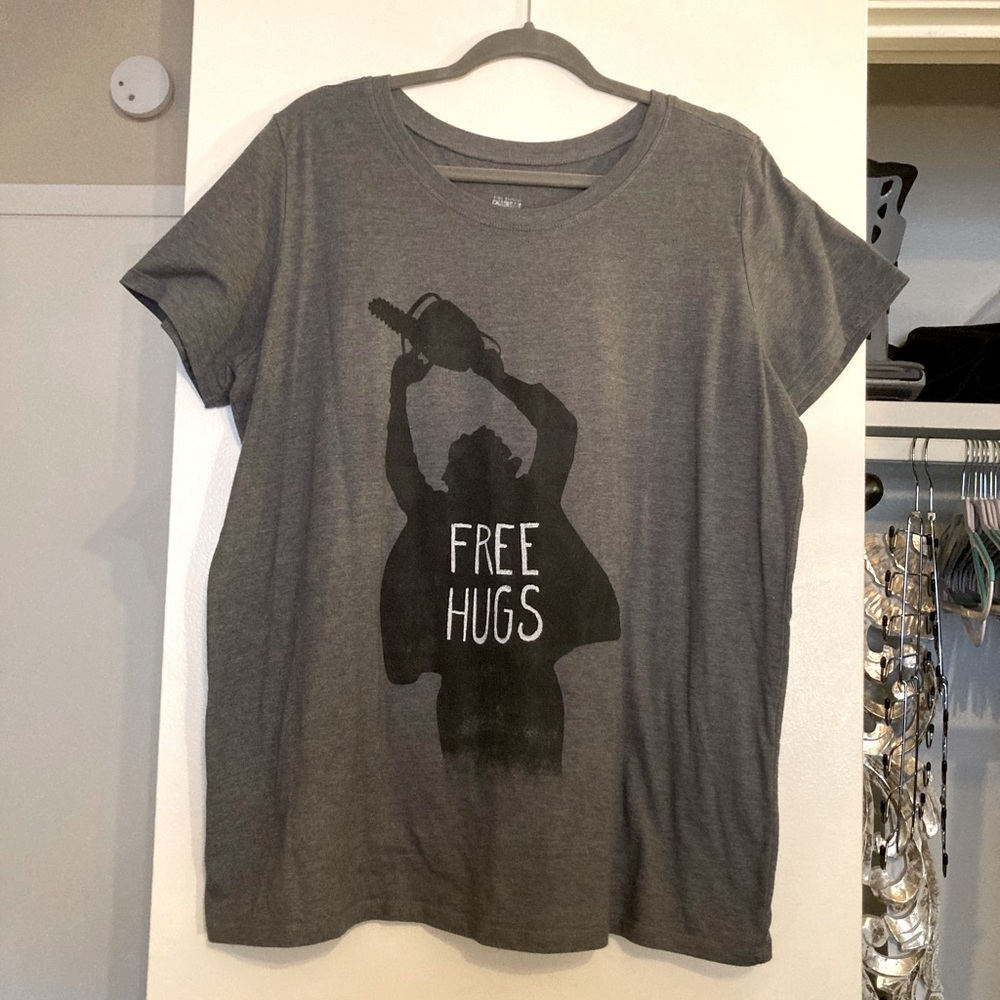 Torrid Texas Chainsaw Tee - Size 2